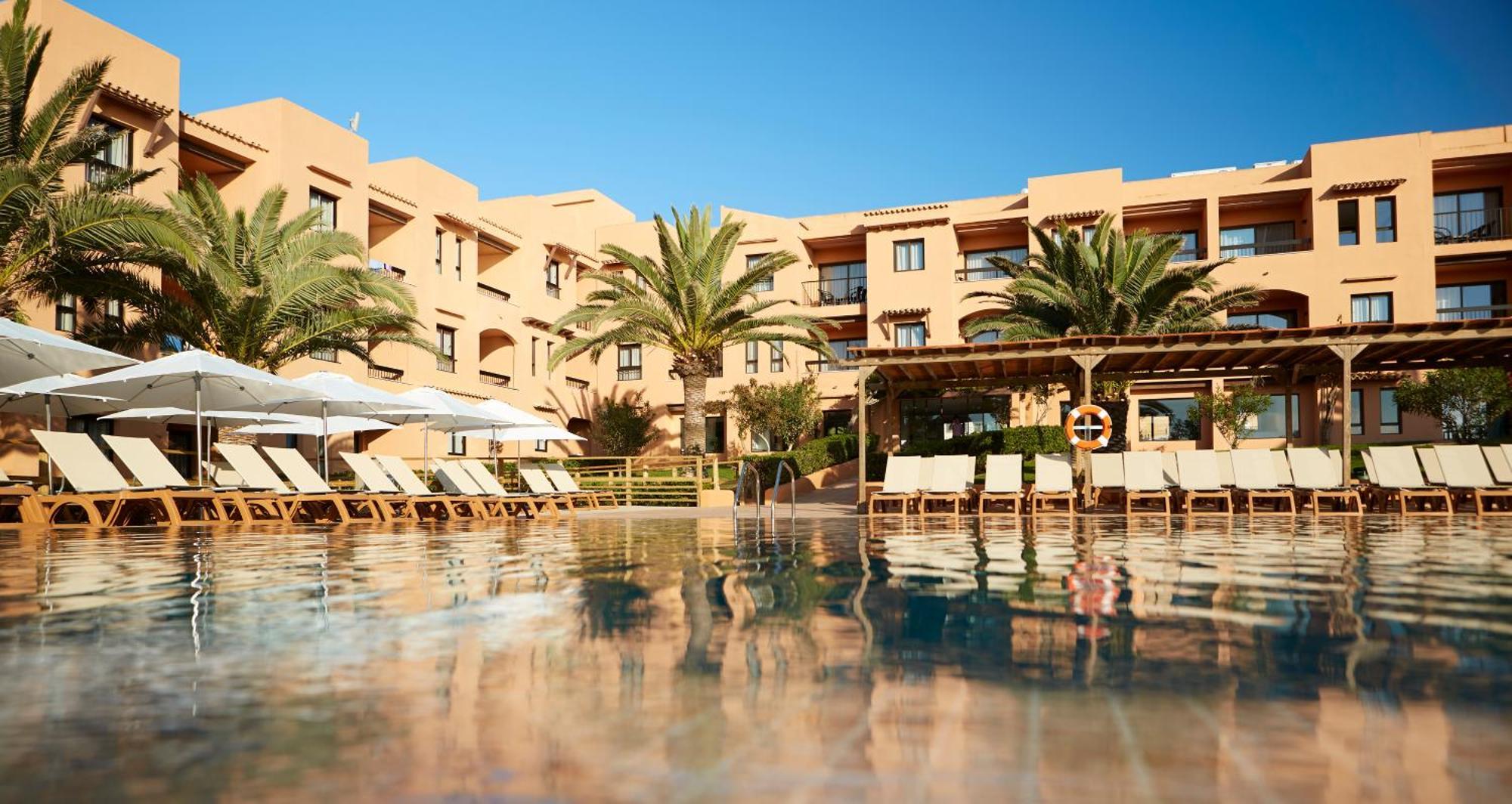 Insotel Club Tarida Playa Aparthotel 4*